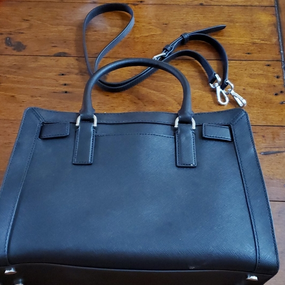 Black Michael Kors Purse with shoulder strap - Picture 3 of 6
